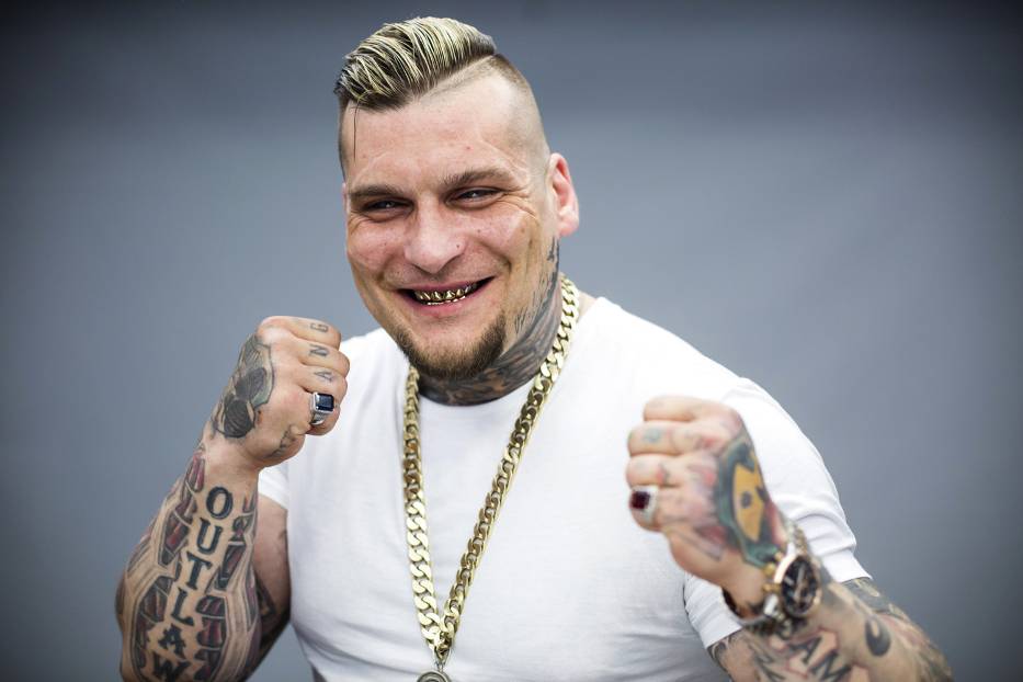 Zawodnik Pawel Mikolajuw