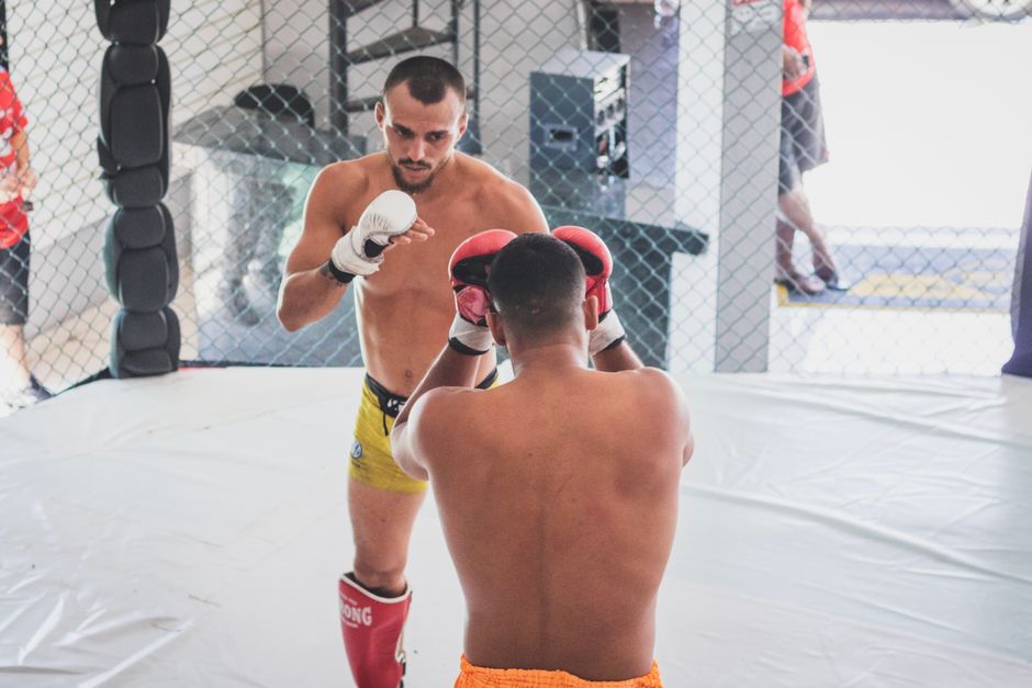 Jak wygląda trening techniczny w MMA? Plan i kluczowe elementy